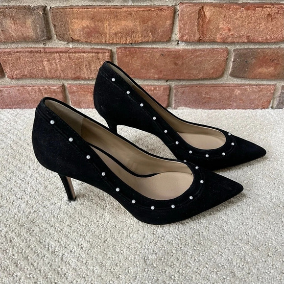 Ann Taylor | Loretta Pearlized Pumps - Picture 3 of 4